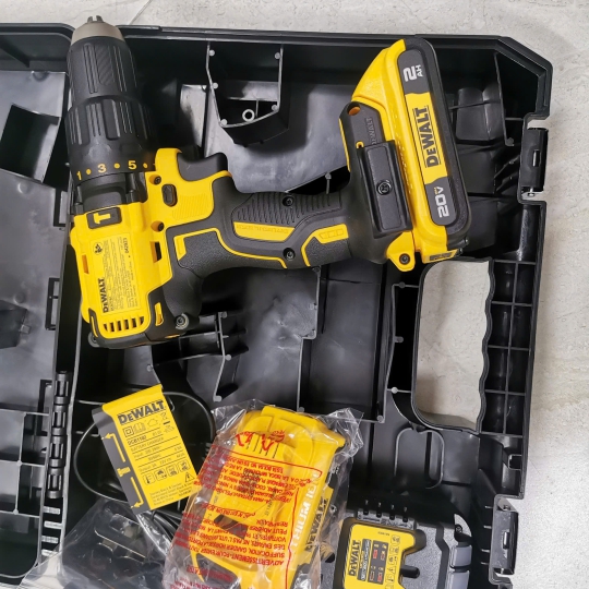 MÁY KHOANG DEWALT DCD7781